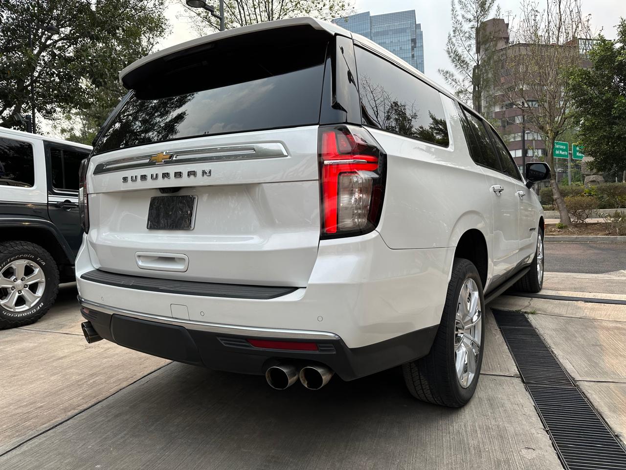 Chevrolet Suburban Highcountry 2021