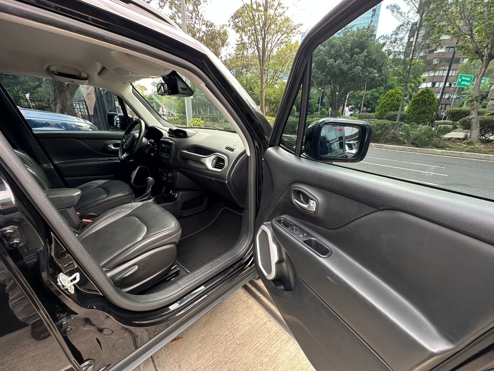 Jeep Renegade Latitude 2019